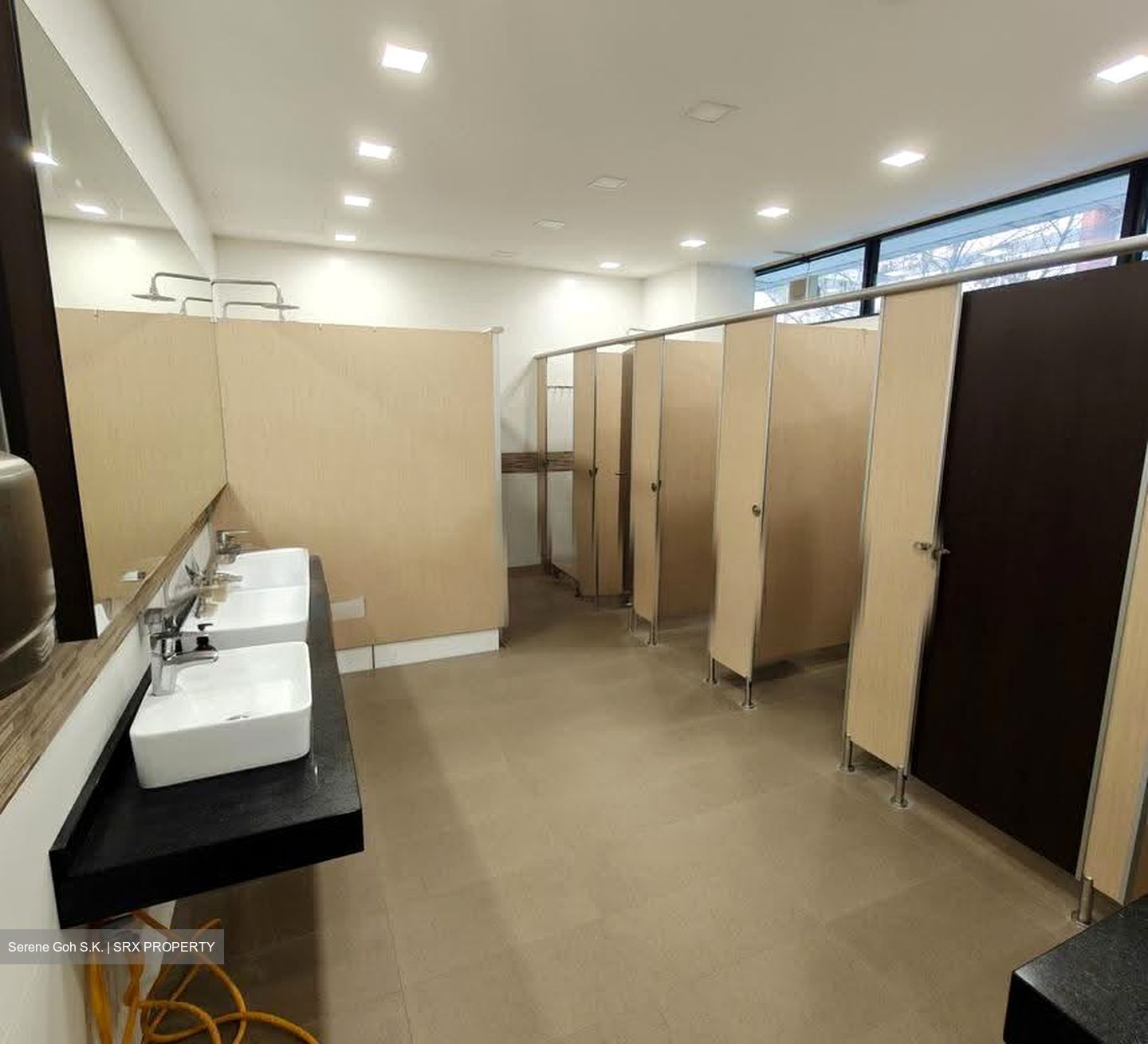 Lorong K Telok Kurau (D15), Office #613765521